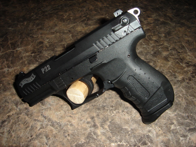 WALTHER P 22